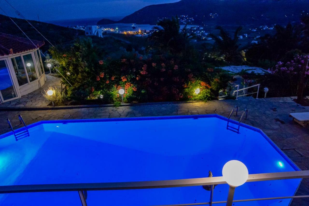 Kymothoi Rooms&Pool Bar Gavrio Extérieur photo
